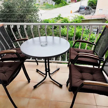 Apartments Vodanovic Podgora Exterior photo