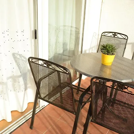 Apartments Vodanovic Podgora Room photo