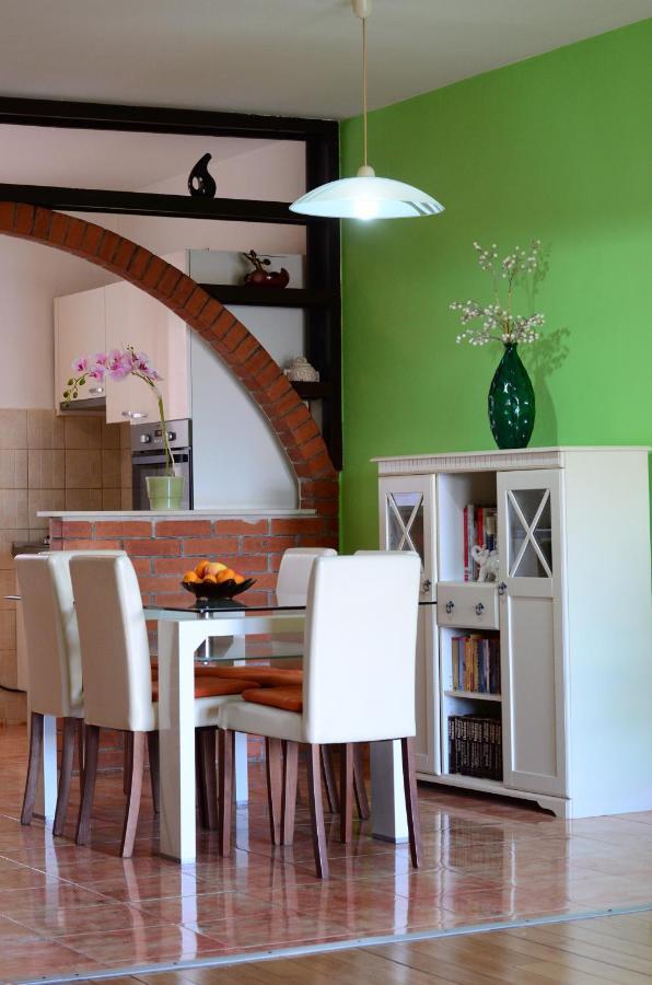 Vodanovic Apartment *